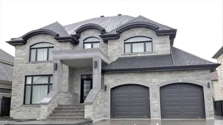 création de pierre architecturale sur mesure Grand Montréal