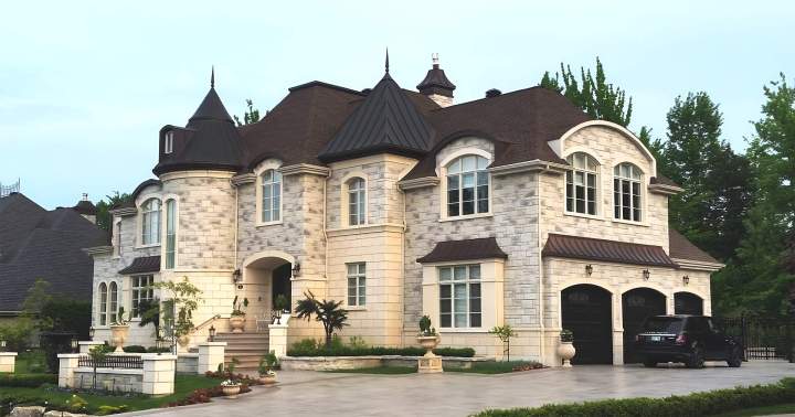 Maison en pierre architecturale Grand Montréal